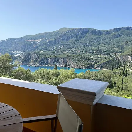 Dom wakacyjny Sea View - Close From - Rovinia Liapades