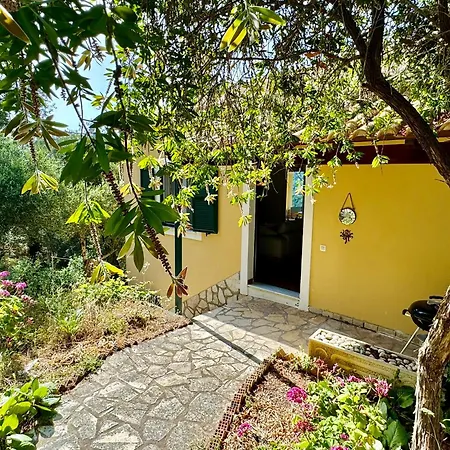 Sea View - Close From - Rovinia Dom wakacyjny Liapades